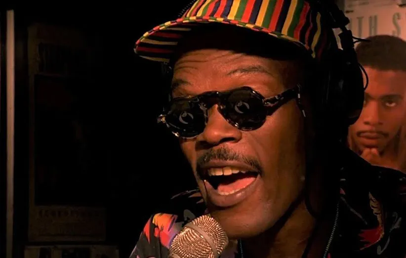 کار درست را بکن. دیالوگ آغازین