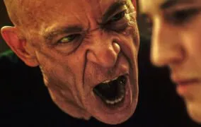 فروپاشیدن. جی‌. کی. سیمونز. شلاق ۲۰۰۸