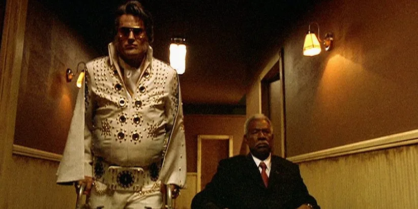 بروس کمپبل در فیلم «بابا هوتپ»، محصول 2002