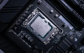 کاهش ولتاژ پردازنده