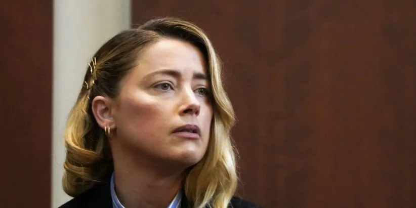 امبر هرد در دادگاه