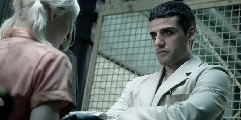 اسکار آیزاک در «خنجر از پشت»