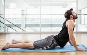 5 تمرین کششی یوگا برای افزایش نیرو و انعطاف‌پذیری ماهیچه‌های کمر