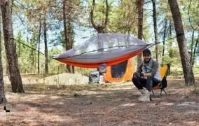 تخت آویز سفری