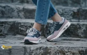 کفش ورزشی زنانه 361 درجه