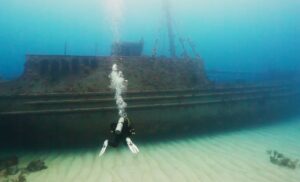 جاذبه گردشگری کشتی غرق شده برمودا