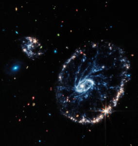 کهکشان حلقه ای چرخ گاری (کارت ویل) از نگاه هابل