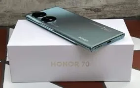 نسخه‌ی جهانی آنر 70