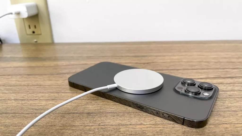 مقایسه آیفون 14 پرو مکس