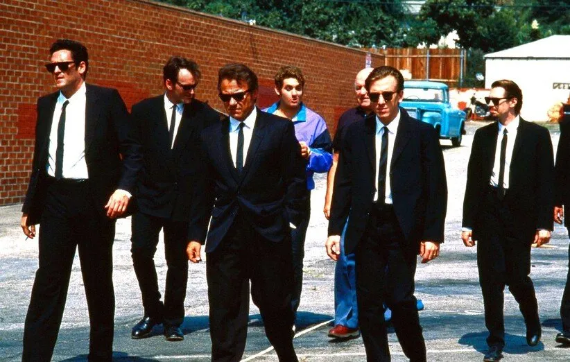 فیلم سگ های انباری