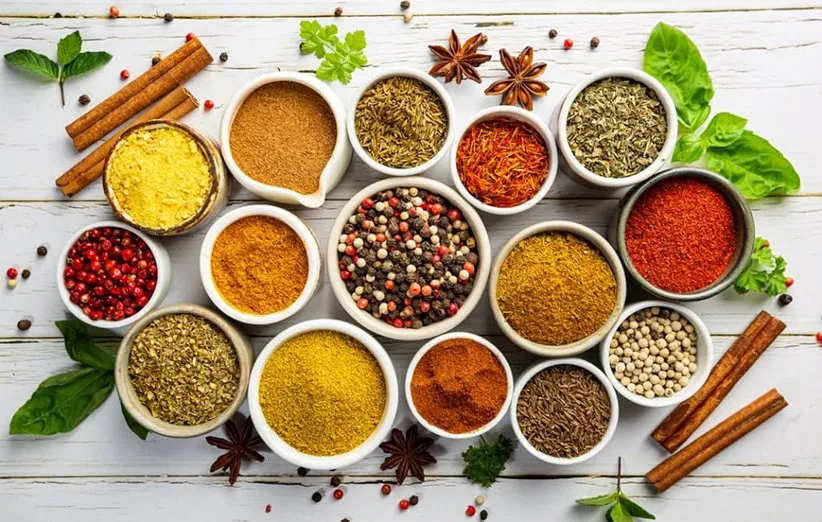 11 گیاه دارویی و ادویه‌ که می‌توانند به کاهش وزن کمک کنند