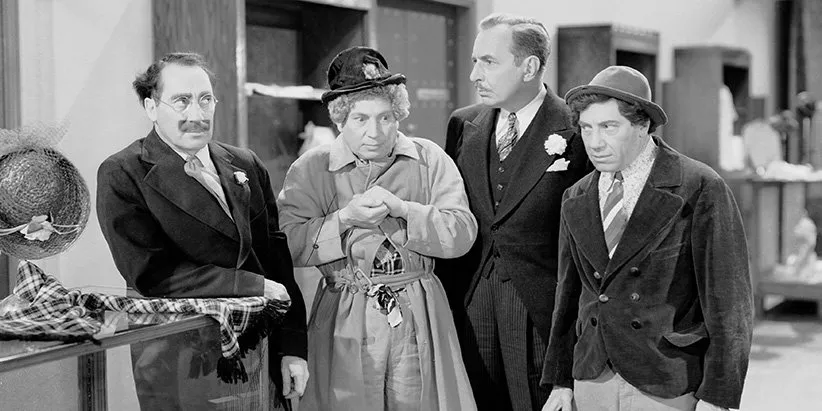 فروشگاه بزرگ