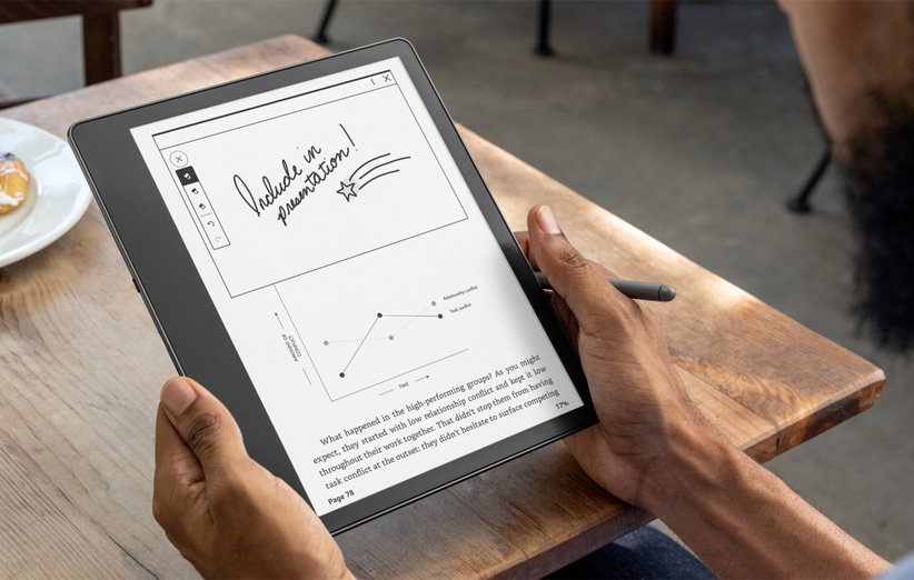 آمازون از تبلت Kindle Scribe با نمایشگر e-ink رونمایی کرد