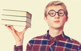 رمان ماجراجویی نوجوانان