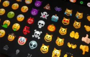 تحقیقات ادوبی نشان می‌دهد استفاده از ایموجی شما را دوست‌‌داشتنی‌تر می‌کند