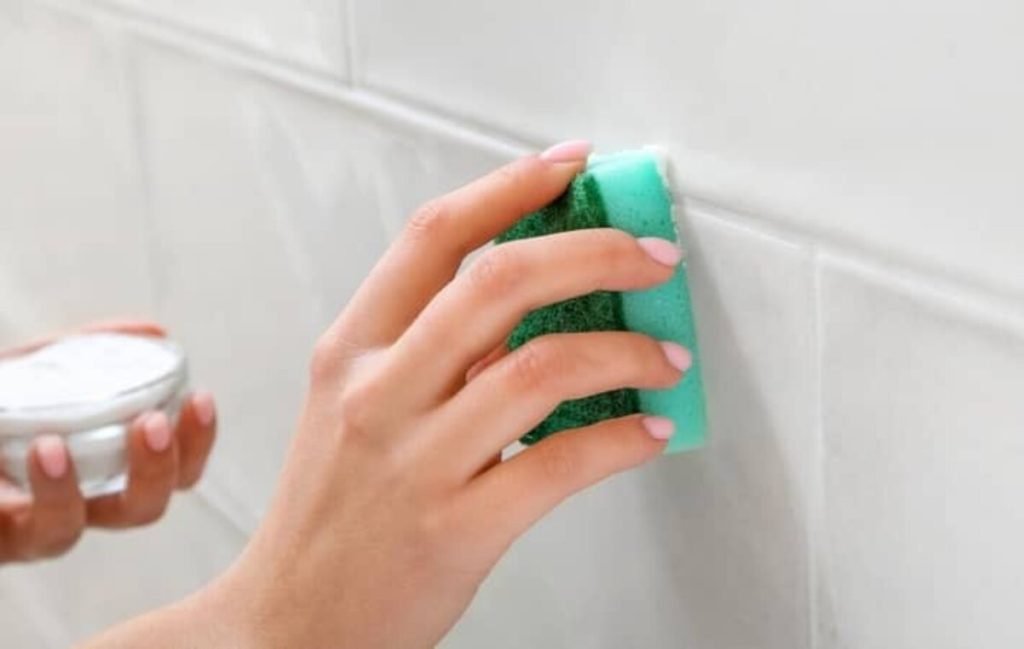 استفاده از جوش شیرین برای تمیز کردن دیوار