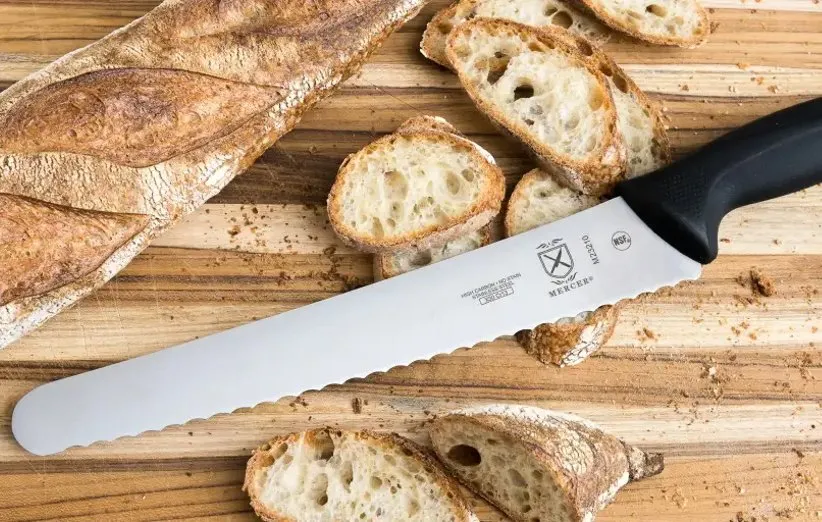 انتخاب بین چاقوی دندانهدار و بدون دندانه