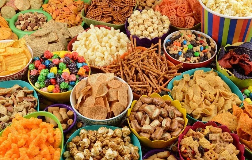 6 ماده‌ی غذایی که سوخت‌وساز بدن را کند می‌کنند (و جایگزین سالم آن‌ها)