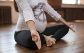 6 فایده‌ی ورزش کردن در دوران بارداری (و بهترین تمرین‌های ورزشی)