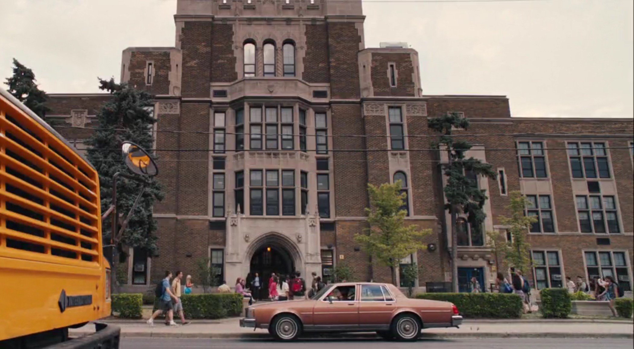 دبیرستان توماس ایوِن در فیلم «کری»
