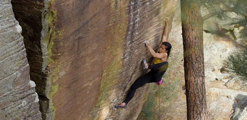 مستند صخره‌نوردی پایان سخت