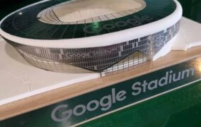 استادیوم گوگل
