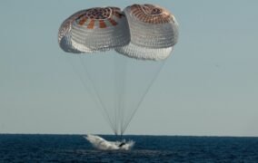 بازگشت فضاپیمای آزادی دراگون (اژدها) اسپیس به زمین در ماموریت کرو 4
