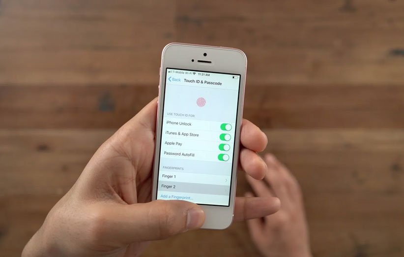 iPhone SE Touch ID