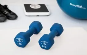 راهنمای جامع شروع برنامه‌ی ورزشی (انتخاب تمرین‌ها و لوازم ورزشی)