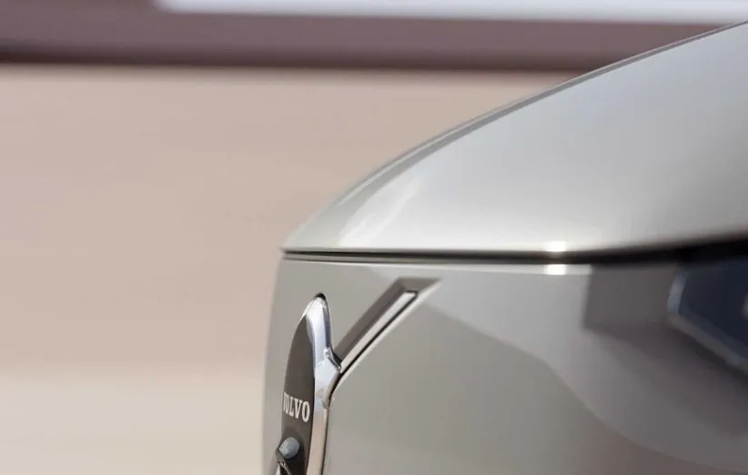 ولوو EX90 برقی