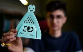 پایه نگهدارنده شارژر موبایل