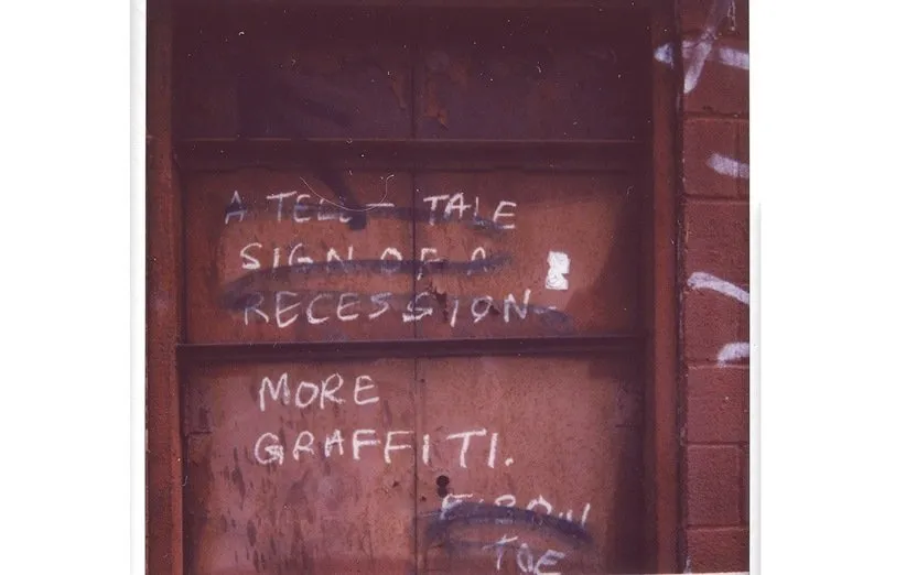 دوربین فوجیفیلم Instax Mini 9