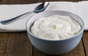 خواص ماست یونانی