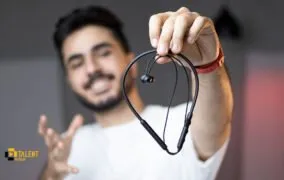 وان مور Omthing EO008