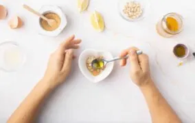 راه‌های رفع سیاهی کشاله ران