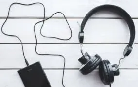 هدفون با سیم