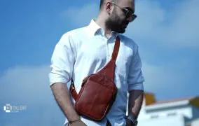 بررسی کیف رودوشی مردانه چرم بارز مدل DG65