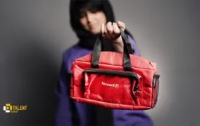 بررسی کیف لوازم شخصی فوروارد کد 3067