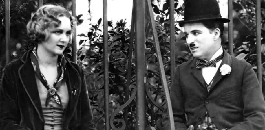 روشناییهای شهر، فیلم عاشقانهی برتر قرن