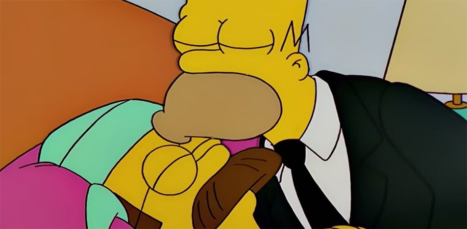 هومر سیمپسون در «سیمپسون‌ها»، خنده‌دارترین شخصیت‌های سیتکام‌ها