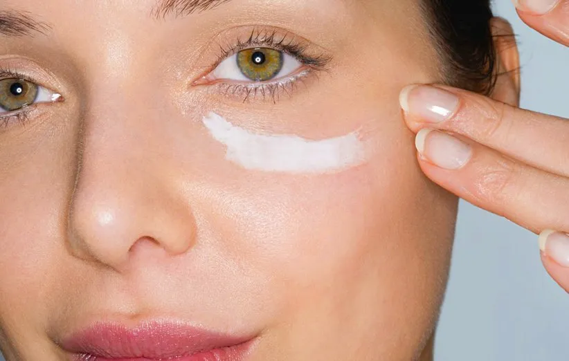 کرم دور چشم باید چه ترکیباتی داشته باشد؟