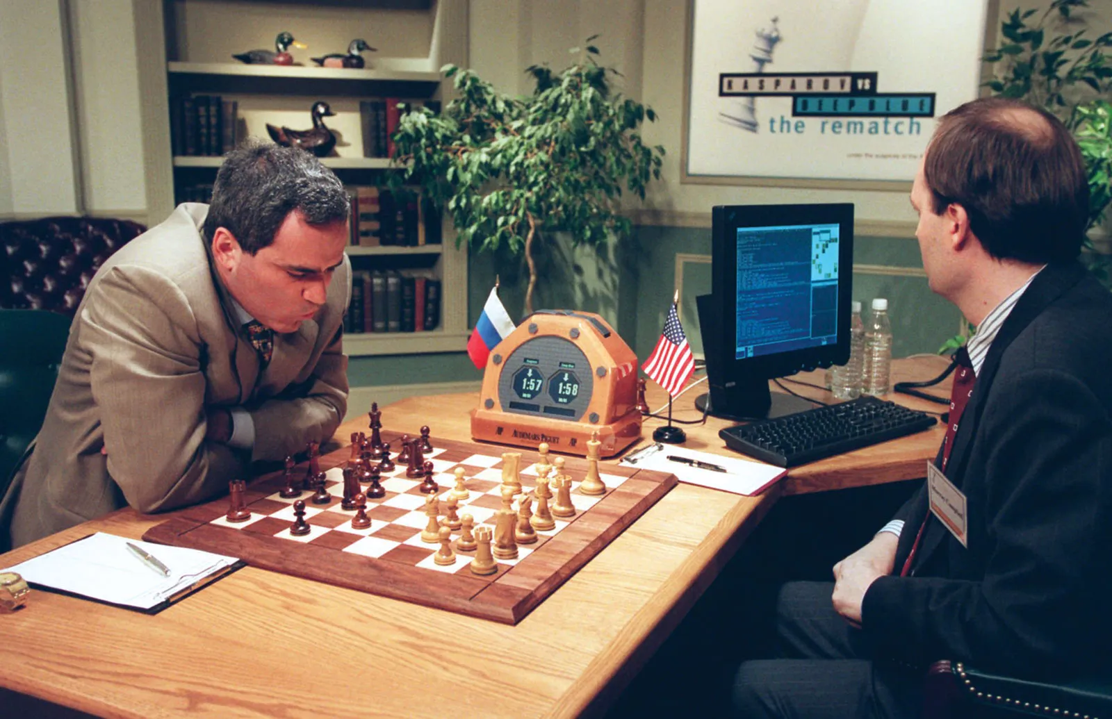 دیپ بلو شطرنج‌باز را شکست می‌دهد 