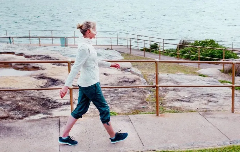 کوچک کردن شکم بعد از زایمان با پیاده روی