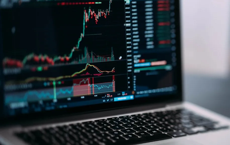 لپتاپ مناسب برای ترید