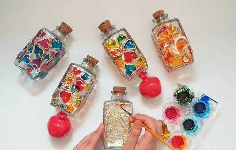 مینای شیشهای