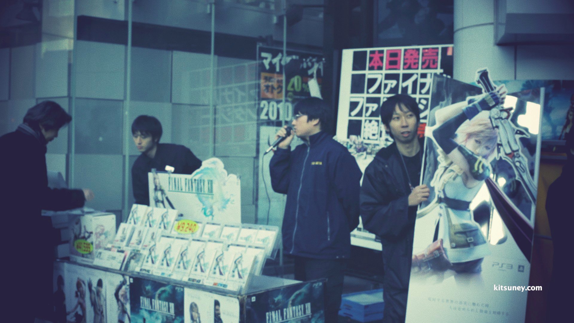 روز عرضه‌‌ی فاینال فانتزی 13 در شیبویا، توکیو