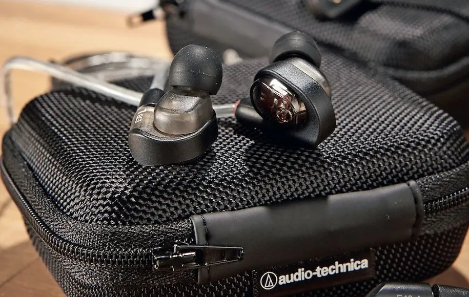 خرید هدفون تو گوشی