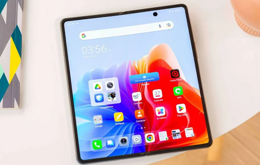 گوشی تاشو تکنو