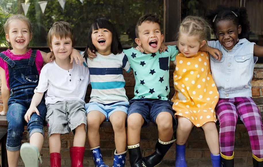 انتخاب لباس عید کودک