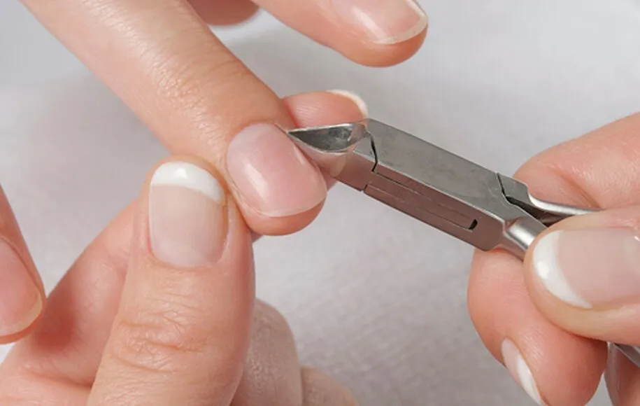 مانیکور ناخن